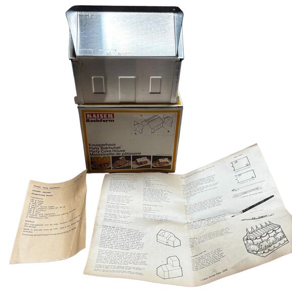 Vintage Kaiser Backform Knusperhause Party Cake House Pan w/Recipe West Germany - Picture 1 of 10